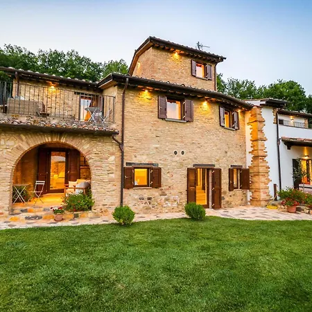 Villa Destino Italy, Umbria Tuscany Boarder