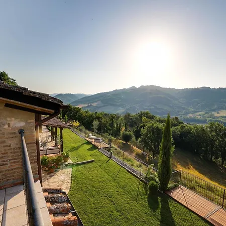 Villa Destino Italy, Umbria Tuscany Boarder