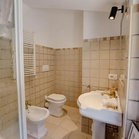 Villa Destino Italy, Umbria Tuscany Boarder