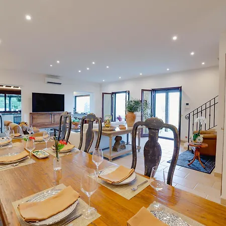 Villa Destino Italy, Umbria Tuscany Boarder Montone (Umbria)