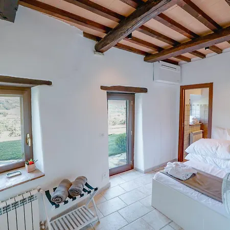 Destino Italy, Umbria Tuscany Boarder