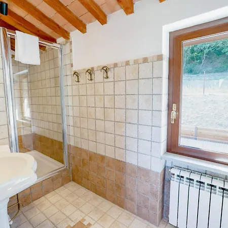 Destino Italy, Umbria Tuscany Boarder Вилла Монтоне