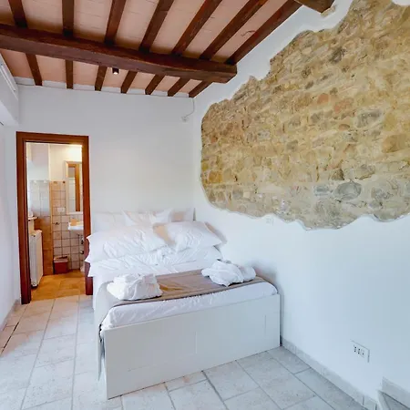 Destino Italy, Umbria Tuscany Boarder